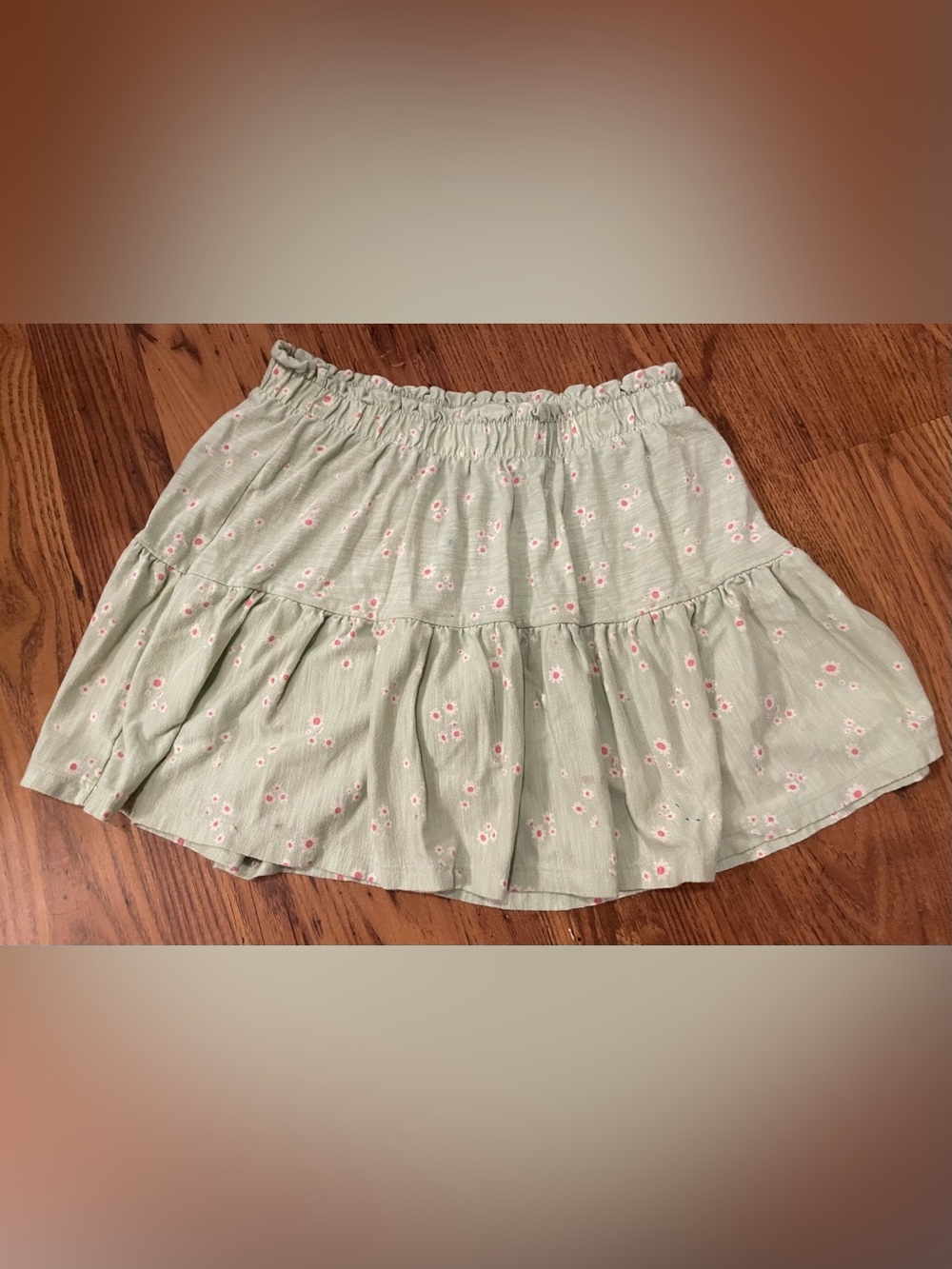 Cat & Jack Kids Sage Green Floral Tiered Flowy Skort w Pink Accents Super Cute